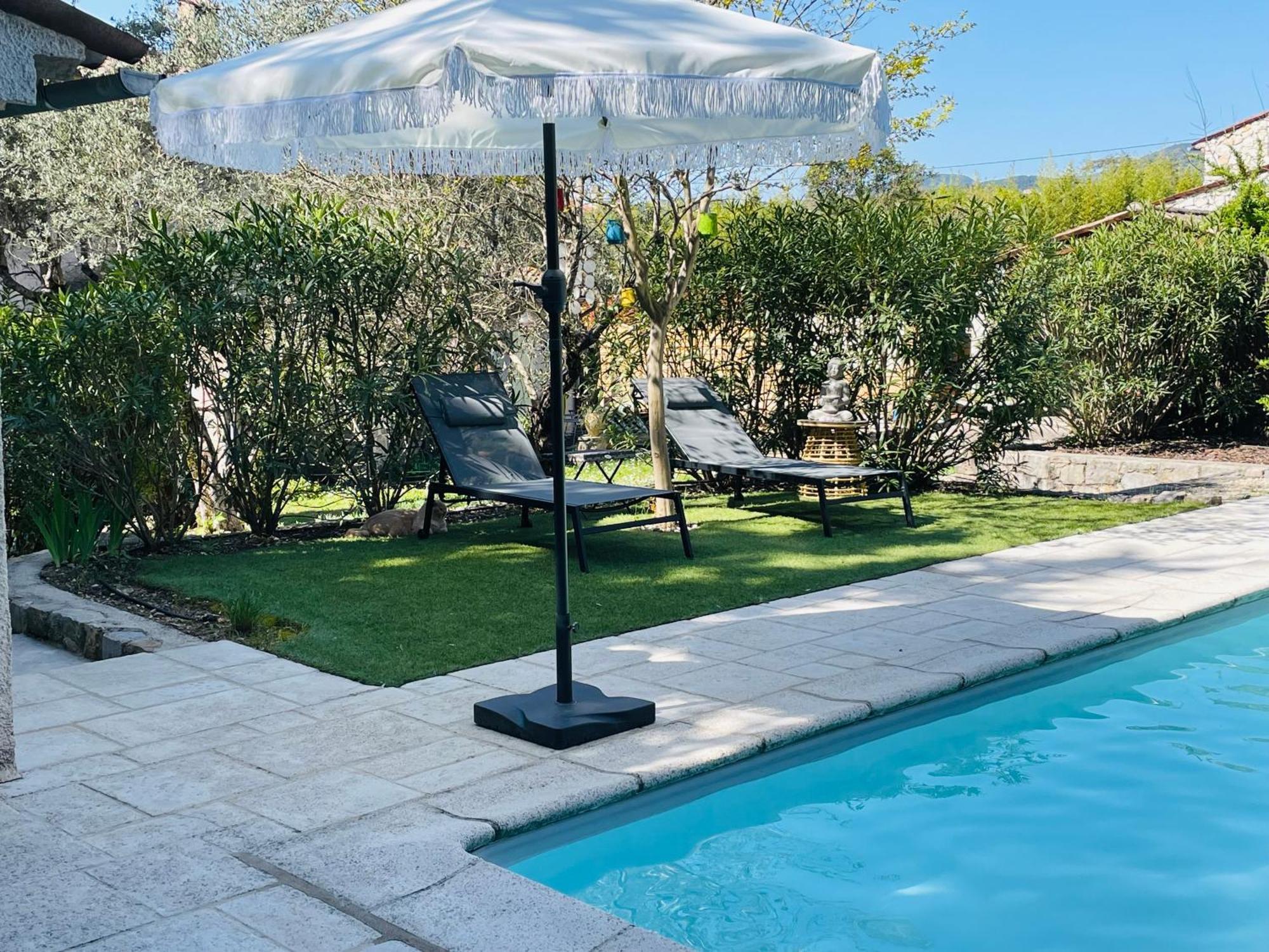 Mas Lou Piastoun Bed & Breakfast Fayence Dış mekan fotoğraf