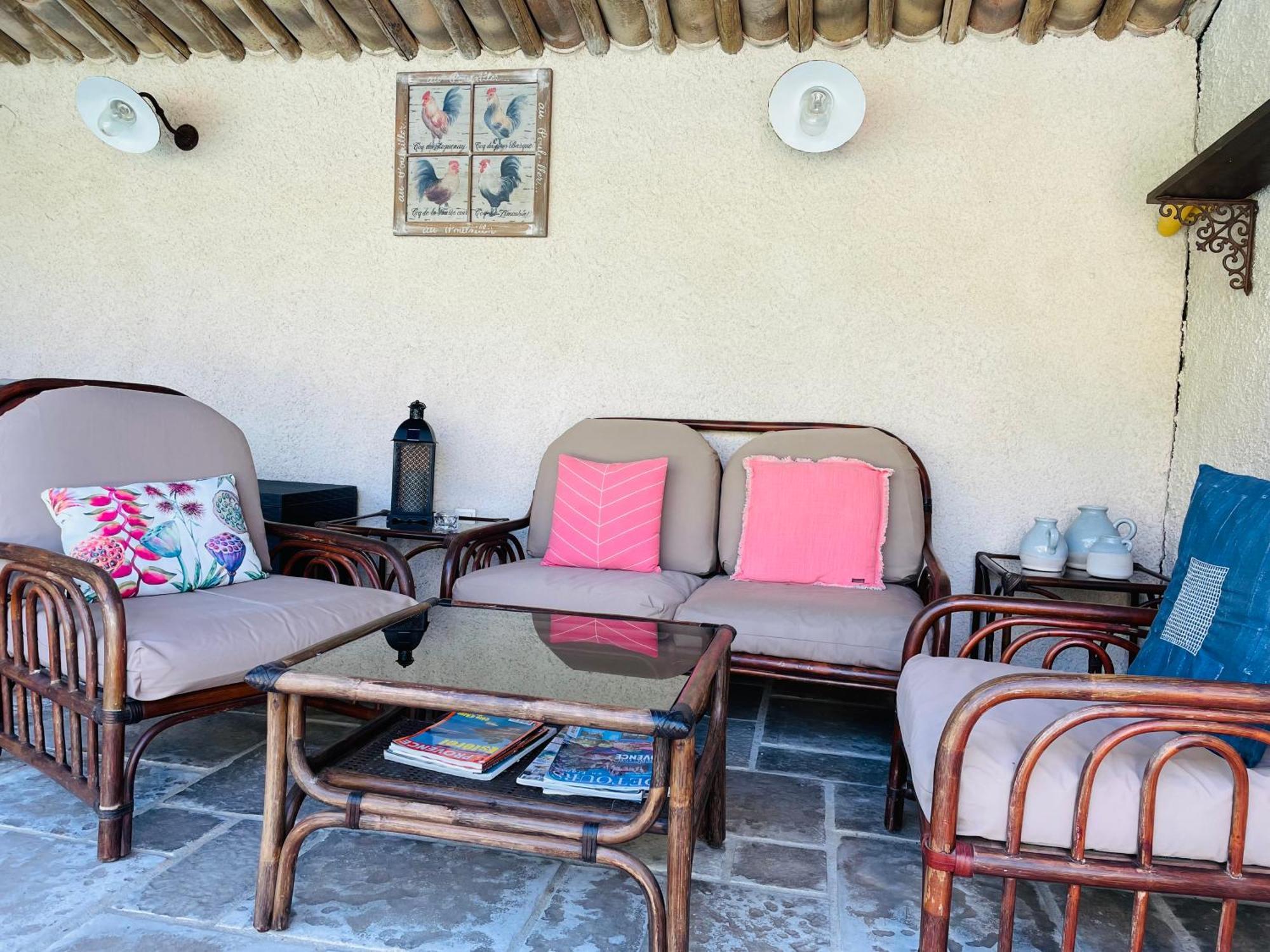 Mas Lou Piastoun Bed & Breakfast Fayence Dış mekan fotoğraf